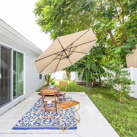 Modern Luxury Home Located In Tampa! Exterior foto
