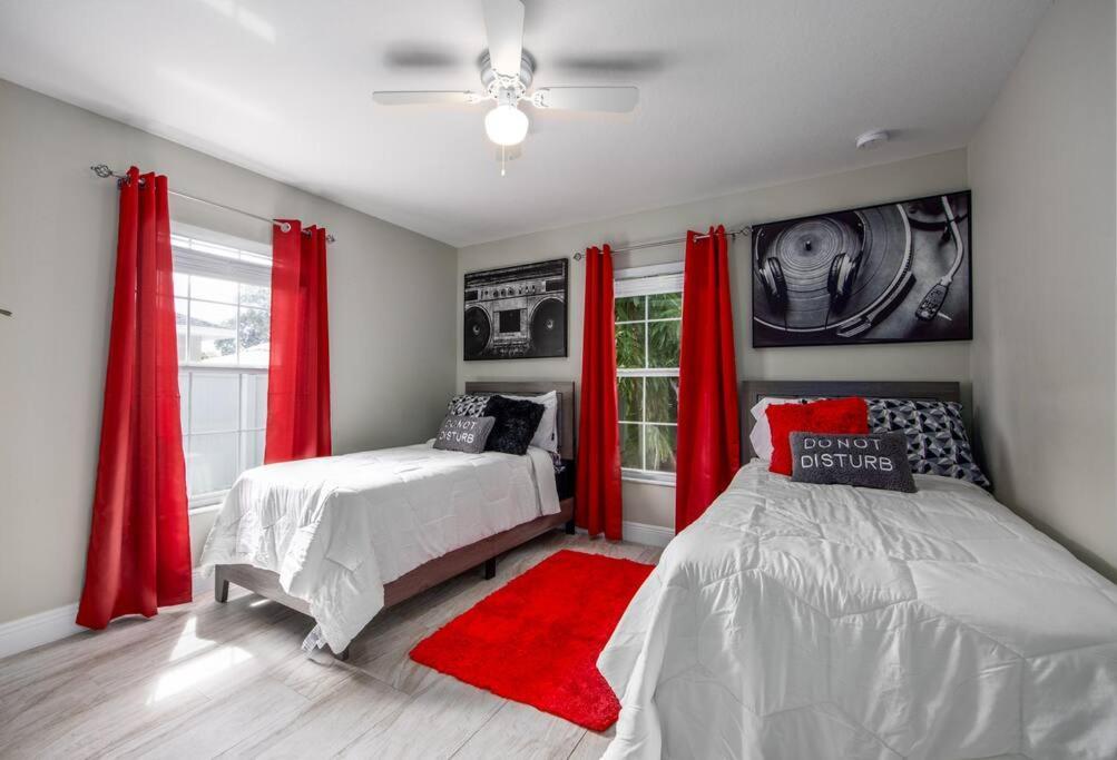 Modern Luxury Home Located In Tampa! Exterior foto